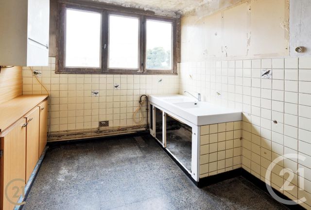 Afficher la photo en grand Appartement F3 à vendre - 3 pièces - 58.77 m2 - VIGNEUX SUR SEINE - 91 - ILE-DE-FRANCE - Century 21 Optimmo