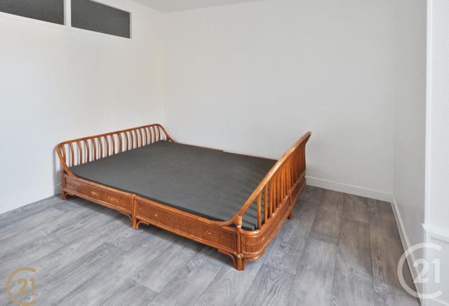Afficher la photo en grand Appartement F3 à vendre - 4 pièces - 61.63 m2 - VIGNEUX SUR SEINE - 91 - ILE-DE-FRANCE - Century 21 Optimmo