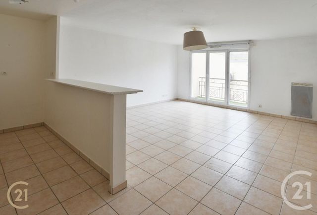 Afficher la photo en grand Appartement F3 à vendre - 3 pièces - 59.45 m2 - VIGNEUX SUR SEINE - 91 - ILE-DE-FRANCE - Century 21 Optimmo