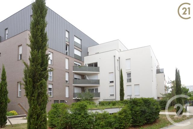Appartement F4 à vendre - 4 pièces - 81.49 m2 - VIGNEUX SUR SEINE - 91 - ILE-DE-FRANCE - Century 21 Optimmo