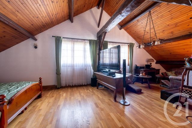 maison à vendre - 7 pièces - 143.12 m2 - VIGNEUX SUR SEINE - 91 - ILE-DE-FRANCE - Century 21 Optimmo