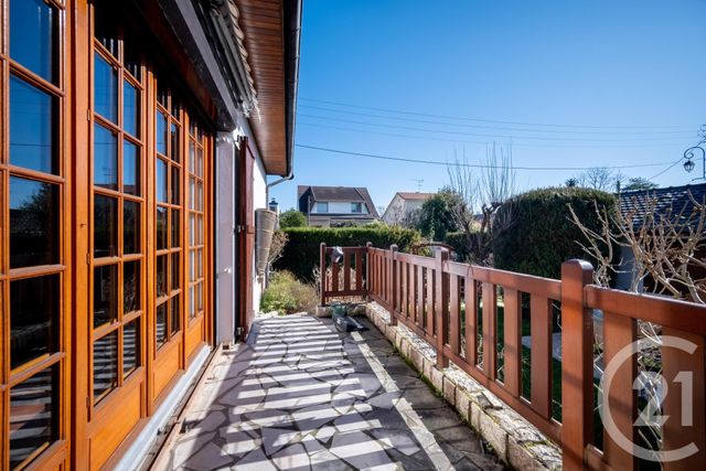 maison à vendre - 7 pièces - 143.12 m2 - VIGNEUX SUR SEINE - 91 - ILE-DE-FRANCE - Century 21 Optimmo