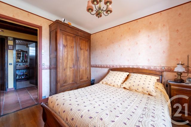 maison à vendre - 7 pièces - 143.12 m2 - VIGNEUX SUR SEINE - 91 - ILE-DE-FRANCE - Century 21 Optimmo