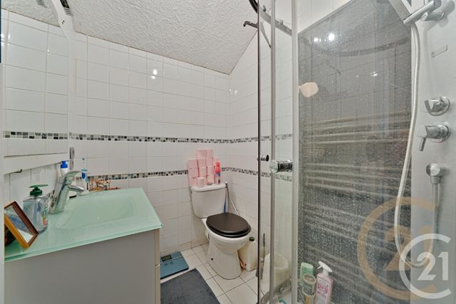 Appartement F2 à vendre - 2 pièces - 32.16 m2 - VIGNEUX SUR SEINE - 91 - ILE-DE-FRANCE - Century 21 Optimmo