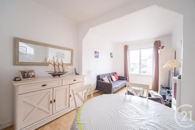 Appartement F2 à vendre - 2 pièces - 48.61 m2 - VIGNEUX SUR SEINE - 91 - ILE-DE-FRANCE - Century 21 Optimmo