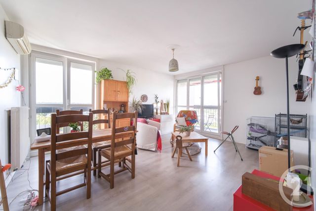 Appartement F3 à vendre - 3 pièces - 67.17 m2 - DRAVEIL - 91 - ILE-DE-FRANCE - Century 21 Optimmo