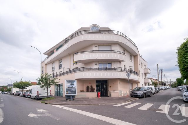 Appartement F2 à vendre - 2 pièces - 43.87 m2 - VIGNEUX SUR SEINE - 91 - ILE-DE-FRANCE - Century 21 Optimmo
