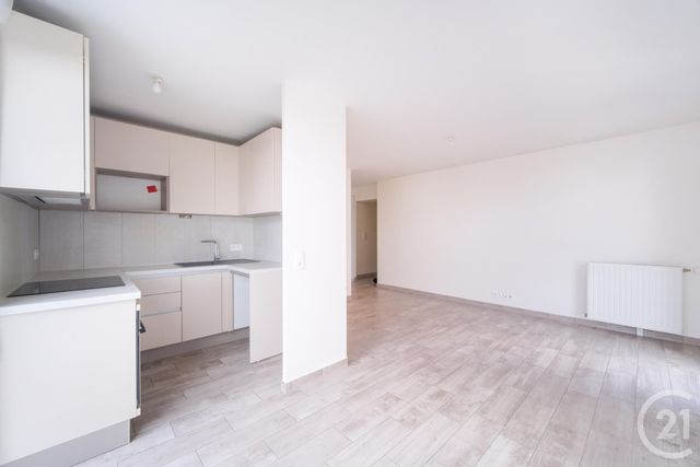 Appartement F3 à vendre - 3 pièces - 60.43 m2 - VIGNEUX SUR SEINE - 91 - ILE-DE-FRANCE - Century 21 Optimmo