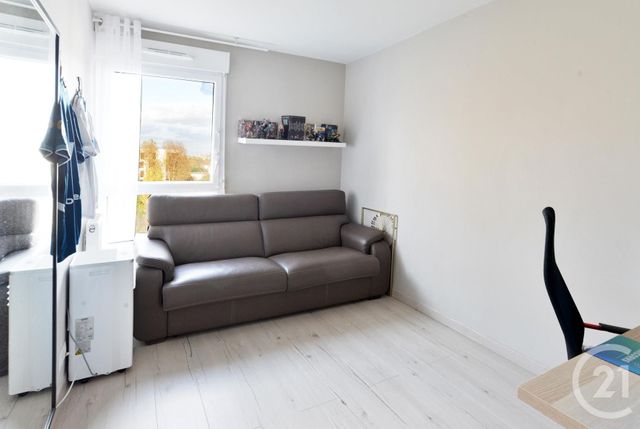 Appartement F4 à vendre - 4 pièces - 69.09 m2 - VIGNEUX SUR SEINE - 91 - ILE-DE-FRANCE - Century 21 Optimmo