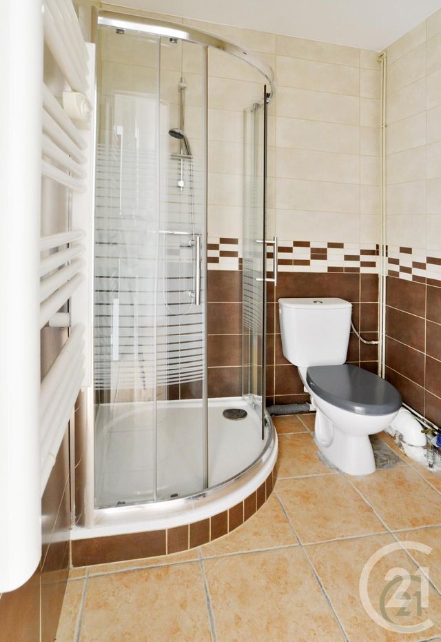 Appartement F1 à vendre - 1 pièce - 29.0 m2 - VIGNEUX SUR SEINE - 91 - ILE-DE-FRANCE - Century 21 Optimmo