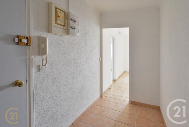 Appartement F1 à vendre - 1 pièce - 29.0 m2 - VIGNEUX SUR SEINE - 91 - ILE-DE-FRANCE - Century 21 Optimmo