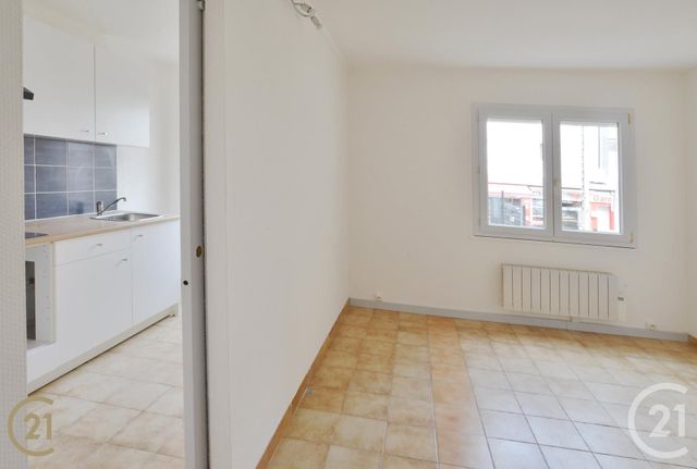 Appartement F1 à vendre - 1 pièce - 29.0 m2 - VIGNEUX SUR SEINE - 91 - ILE-DE-FRANCE - Century 21 Optimmo