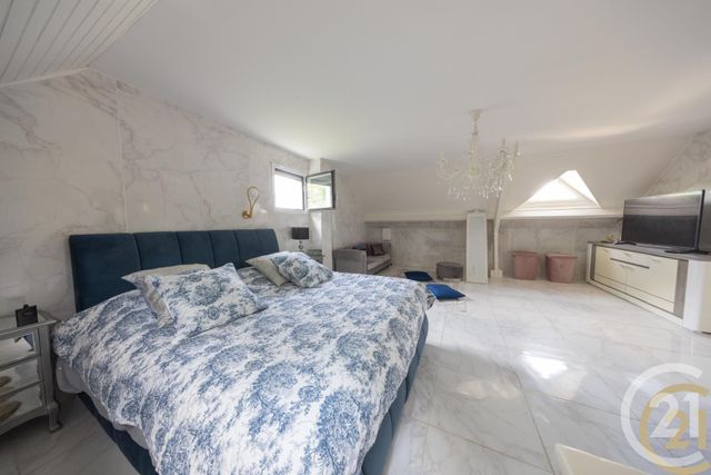 maison à vendre - 7 pièces - 179.0 m2 - VIGNEUX SUR SEINE - 91 - ILE-DE-FRANCE - Century 21 Optimmo