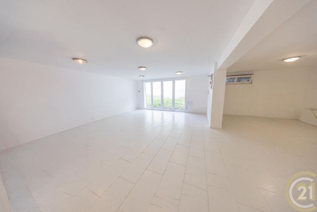 maison à vendre - 7 pièces - 179.0 m2 - VIGNEUX SUR SEINE - 91 - ILE-DE-FRANCE - Century 21 Optimmo