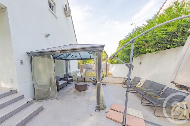 maison à vendre - 7 pièces - 179.0 m2 - VIGNEUX SUR SEINE - 91 - ILE-DE-FRANCE - Century 21 Optimmo