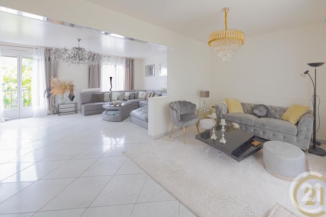 maison à vendre - 7 pièces - 179.0 m2 - VIGNEUX SUR SEINE - 91 - ILE-DE-FRANCE - Century 21 Optimmo