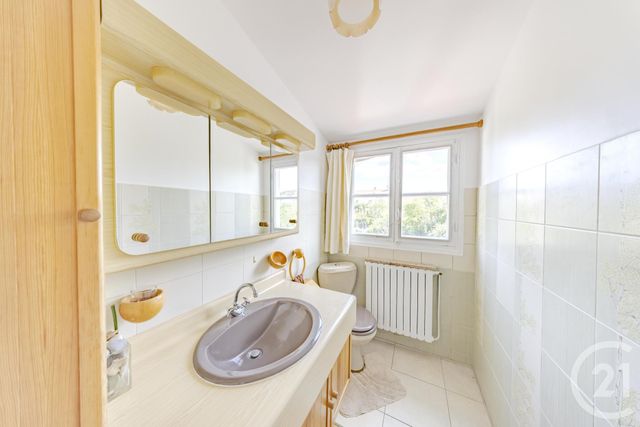 maison à vendre - 6 pièces - 127.0 m2 - VIGNEUX SUR SEINE - 91 - ILE-DE-FRANCE - Century 21 Optimmo