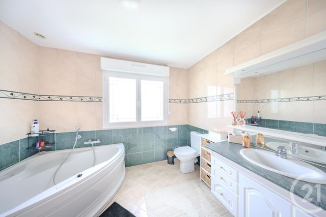 maison à vendre - 7 pièces - 175.0 m2 - QUINCY SOUS SENART - 91 - ILE-DE-FRANCE - Century 21 Optimmo