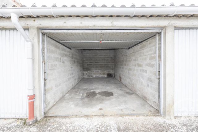 parking à vendre - 159.0 m2 - VIGNEUX SUR SEINE - 91 - ILE-DE-FRANCE - Century 21 Optimmo