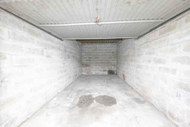 parking à vendre - 159.0 m2 - VIGNEUX SUR SEINE - 91 - ILE-DE-FRANCE - Century 21 Optimmo