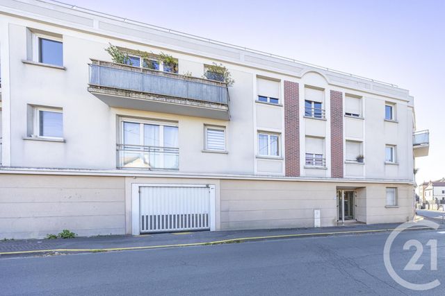 Appartement F2 à vendre - 2 pièces - 55.38 m2 - VIGNEUX SUR SEINE - 91 - ILE-DE-FRANCE - Century 21 Optimmo