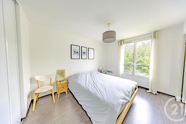 maison à vendre - 7 pièces - 122.7 m2 - VIGNEUX SUR SEINE - 91 - ILE-DE-FRANCE - Century 21 Optimmo