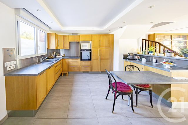 maison à vendre - 6 pièces - 104.0 m2 - VIGNEUX SUR SEINE - 91 - ILE-DE-FRANCE - Century 21 Optimmo