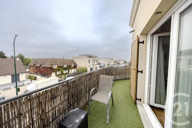 Appartement F4 à vendre - 4 pièces - 75.2 m2 - VIGNEUX SUR SEINE - 91 - ILE-DE-FRANCE - Century 21 Optimmo