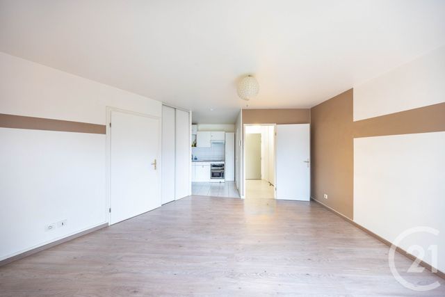 Appartement F1 à vendre - 1 pièce - 31.63 m2 - MELUN - 77 - ILE-DE-FRANCE - Century 21 Optimmo