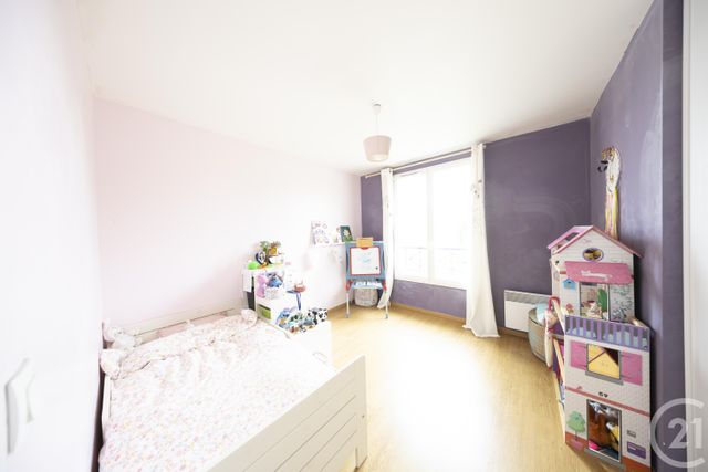 maison à louer - 7 pièces - 122.7 m2 - VIGNEUX SUR SEINE - 91 - ILE-DE-FRANCE - Century 21 Optimmo