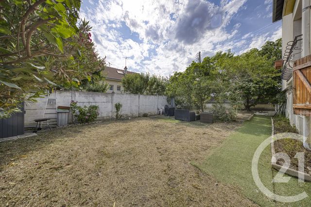 maison à vendre - 5 pièces - 82.72 m2 - VIGNEUX SUR SEINE - 91 - ILE-DE-FRANCE - Century 21 Optimmo