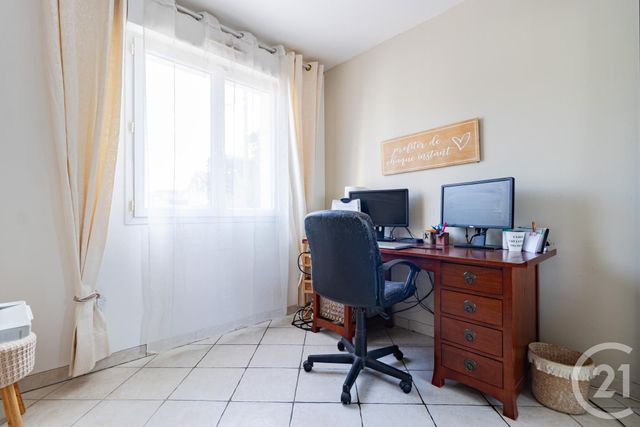 maison à vendre - 8 pièces - 236.0 m2 - VIGNEUX SUR SEINE - 91 - ILE-DE-FRANCE - Century 21 Optimmo