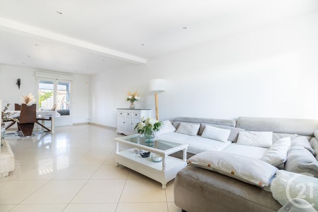 maison à vendre - 8 pièces - 236.0 m2 - VIGNEUX SUR SEINE - 91 - ILE-DE-FRANCE - Century 21 Optimmo