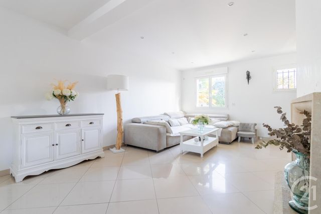 maison à vendre - 8 pièces - 236.0 m2 - VIGNEUX SUR SEINE - 91 - ILE-DE-FRANCE - Century 21 Optimmo