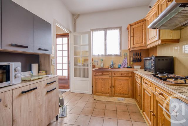 maison à vendre - 5 pièces - 91.0 m2 - VIGNEUX SUR SEINE - 91 - ILE-DE-FRANCE - Century 21 Optimmo