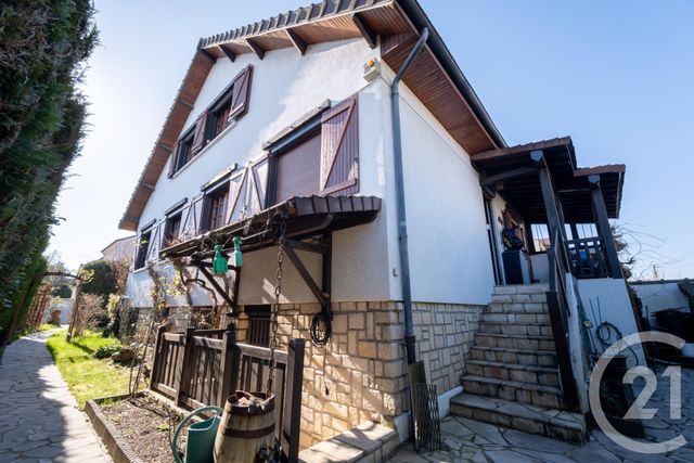 maison à vendre - 7 pièces - 143.12 m2 - VIGNEUX SUR SEINE - 91 - ILE-DE-FRANCE - Century 21 Optimmo