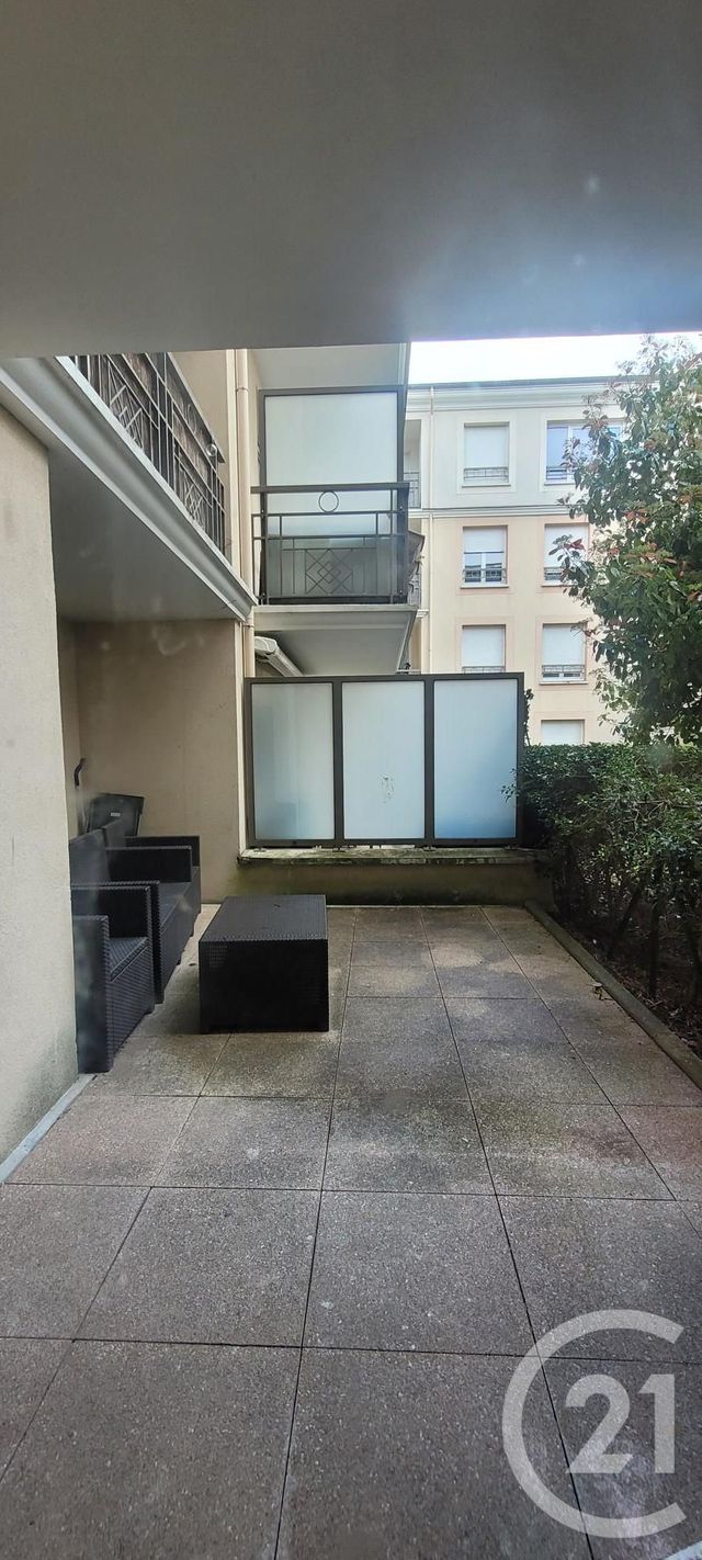Appartement F3 à vendre - 3 pièces - 59.25 m2 - VIGNEUX SUR SEINE - 91 - ILE-DE-FRANCE - Century 21 Optimmo