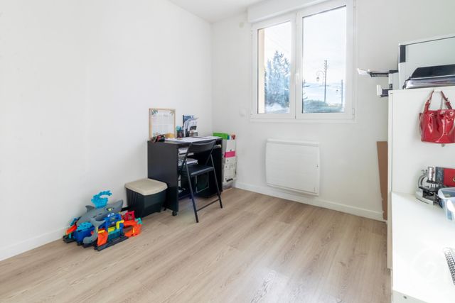 maison à vendre - 6 pièces - 113.21 m2 - VIGNEUX SUR SEINE - 91 - ILE-DE-FRANCE - Century 21 Optimmo