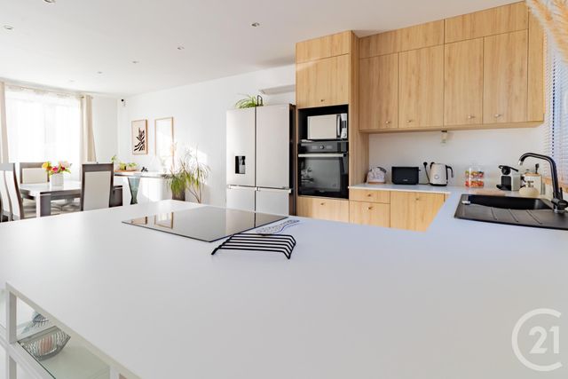 maison à vendre - 6 pièces - 113.21 m2 - VIGNEUX SUR SEINE - 91 - ILE-DE-FRANCE - Century 21 Optimmo
