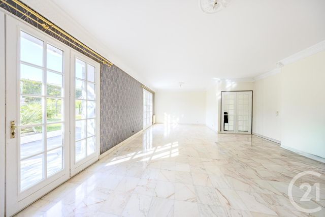 maison à vendre - 7 pièces - 157.0 m2 - VIGNEUX SUR SEINE - 91 - ILE-DE-FRANCE - Century 21 Optimmo