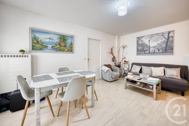 Appartement F3 à vendre - 3 pièces - 59.22 m2 - VIGNEUX SUR SEINE - 91 - ILE-DE-FRANCE - Century 21 Optimmo