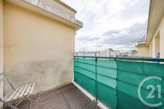 Appartement F3 à vendre - 3 pièces - 59.22 m2 - VIGNEUX SUR SEINE - 91 - ILE-DE-FRANCE - Century 21 Optimmo