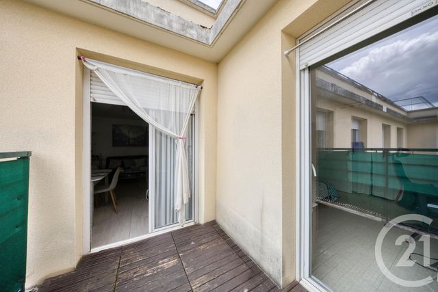 Appartement F3 à vendre - 3 pièces - 59.22 m2 - VIGNEUX SUR SEINE - 91 - ILE-DE-FRANCE - Century 21 Optimmo