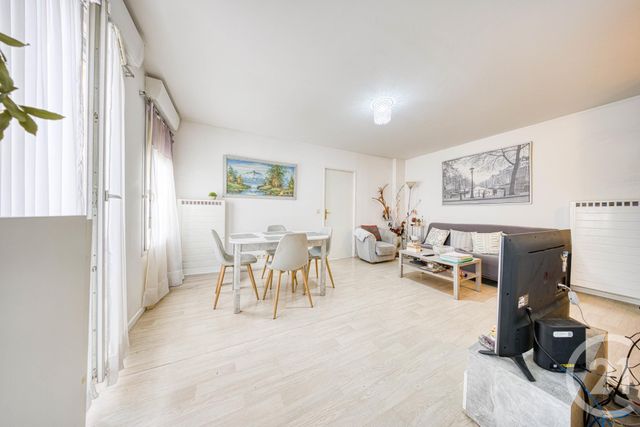 Appartement F3 à vendre - 3 pièces - 59.22 m2 - VIGNEUX SUR SEINE - 91 - ILE-DE-FRANCE - Century 21 Optimmo