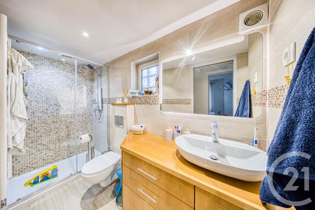 maison à vendre - 3 pièces - 61.0 m2 - VIGNEUX SUR SEINE - 91 - ILE-DE-FRANCE - Century 21 Optimmo