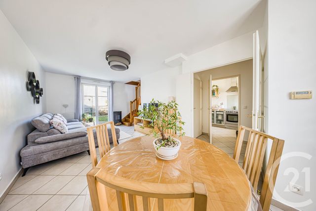 maison à vendre - 6 pièces - 105.0 m2 - VIGNEUX SUR SEINE - 91 - ILE-DE-FRANCE - Century 21 Optimmo