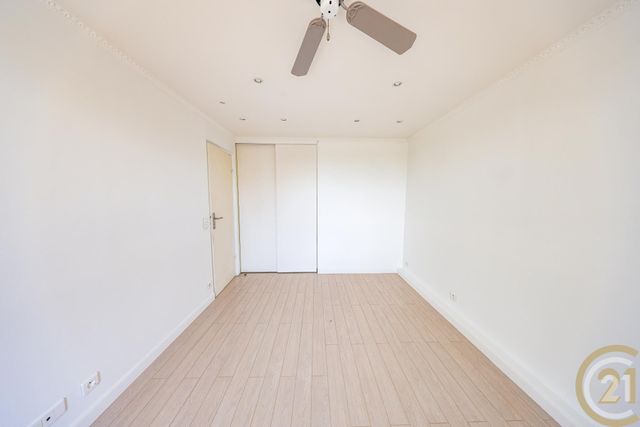 Appartement F4 à vendre - 4 pièces - 83.41 m2 - YERRES - 91 - ILE-DE-FRANCE - Century 21 Optimmo