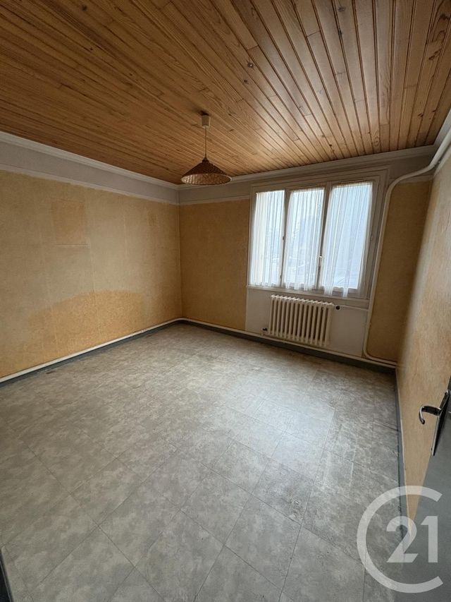 Appartement F4 à vendre - 4 pièces - 69.06 m2 - VIGNEUX SUR SEINE - 91 - ILE-DE-FRANCE - Century 21 Optimmo