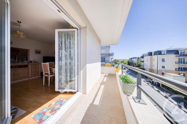 Appartement F3 à vendre - 3 pièces - 63.0 m2 - VIGNEUX SUR SEINE - 91 - ILE-DE-FRANCE - Century 21 Optimmo