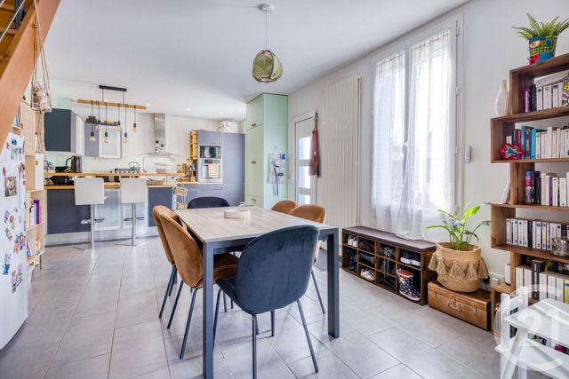 maison à vendre - 4 pièces - 82.1 m2 - VIGNEUX SUR SEINE - 91 - ILE-DE-FRANCE - Century 21 Optimmo